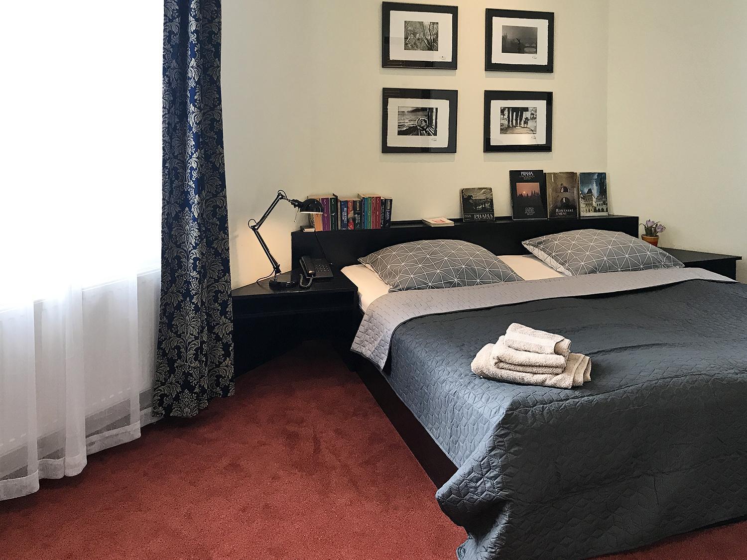 Light Rooms Prague Room photo